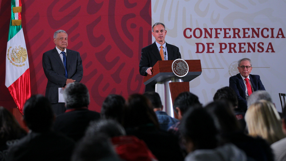 No hay cierre de escuelas ni de centros de trabajo tras primer caso de COVID-19 en México