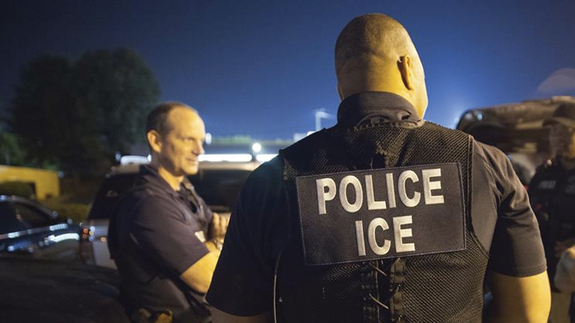 ICE inicia investigaciones contra funcionarios por políticas de ciudades santuario