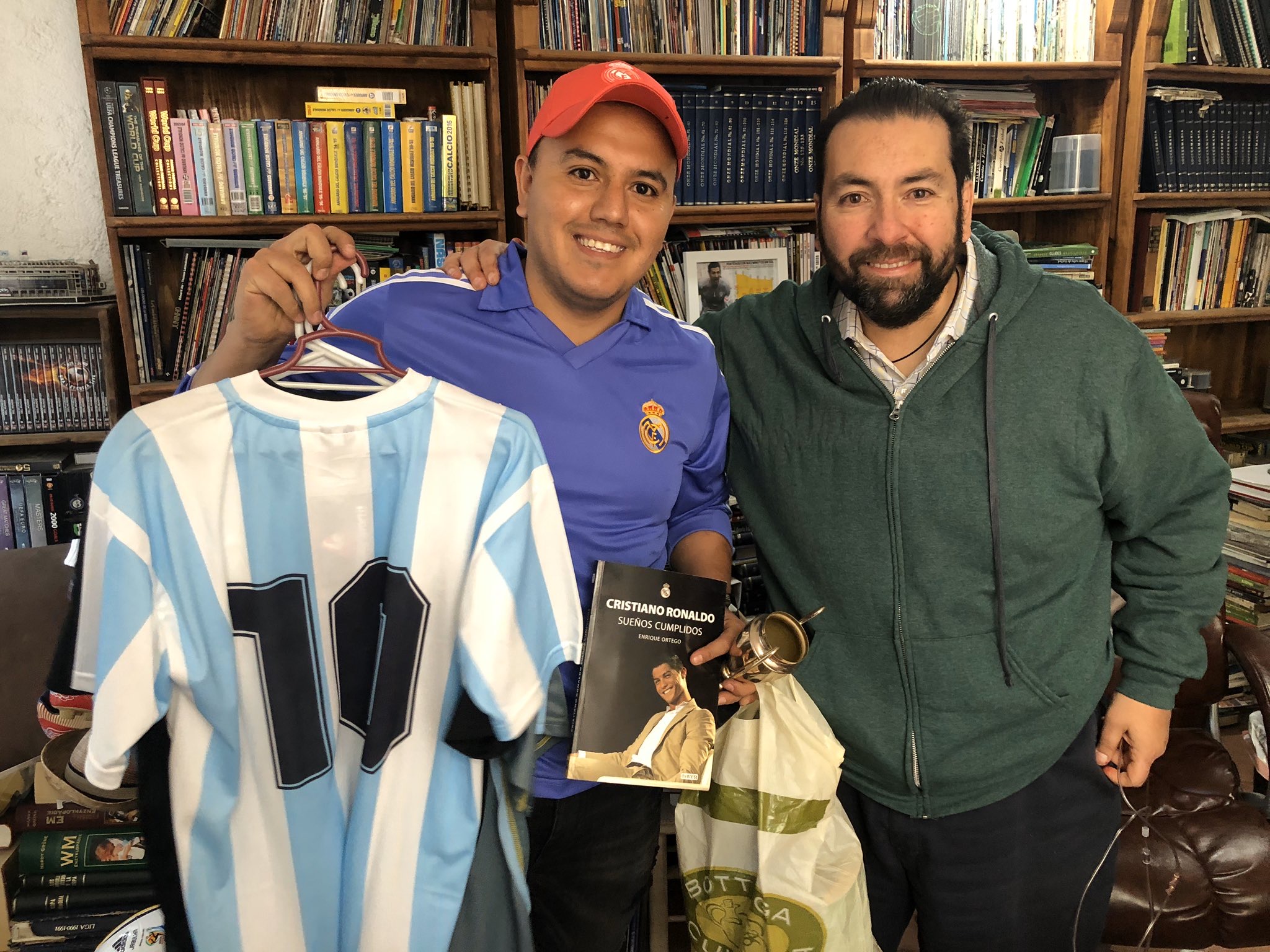 Del San Paolo de Maradona y el gran Jorge Witker - img-6059