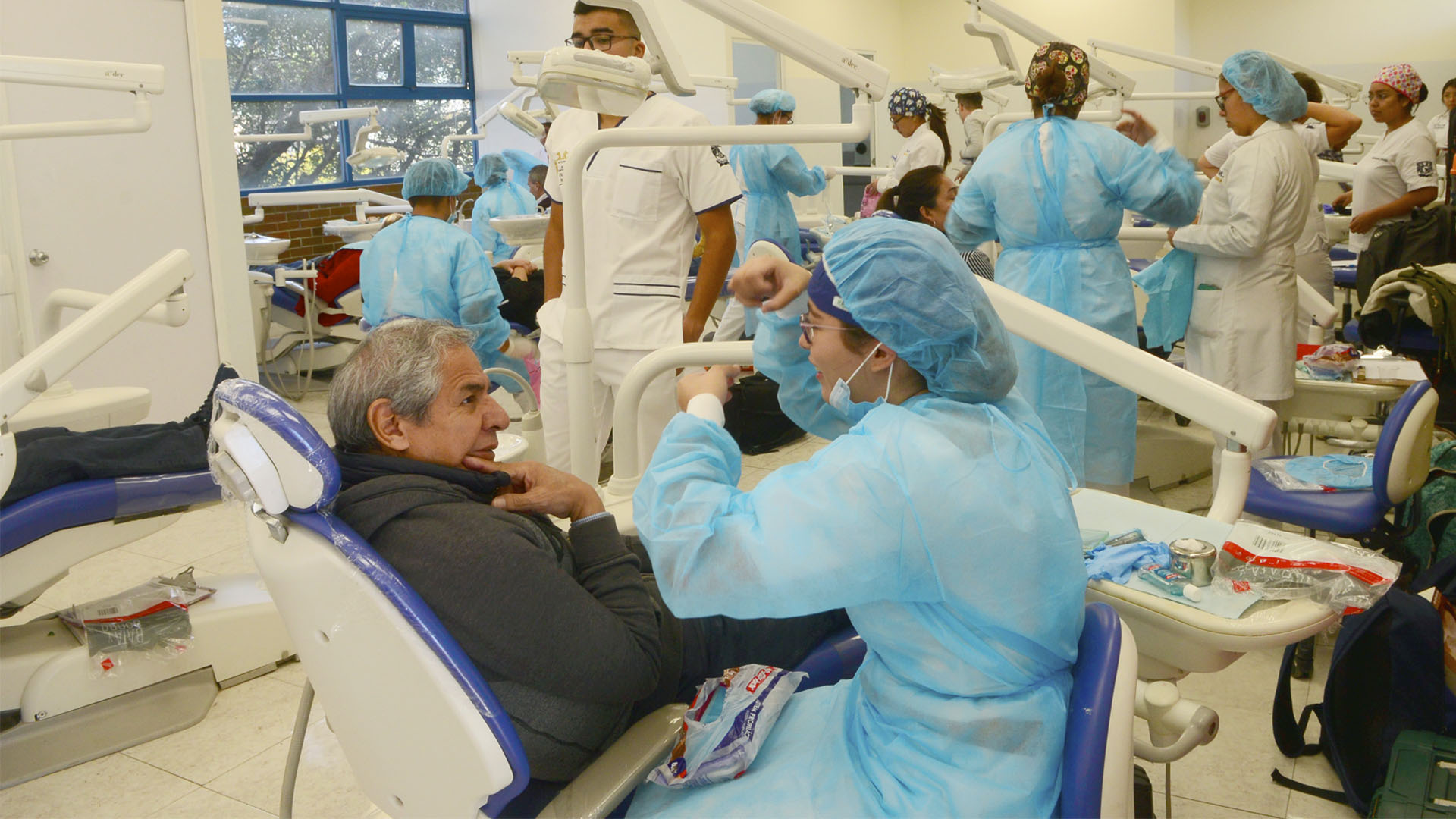 Infección dental puede causar problemas de corazón, advierte especialista