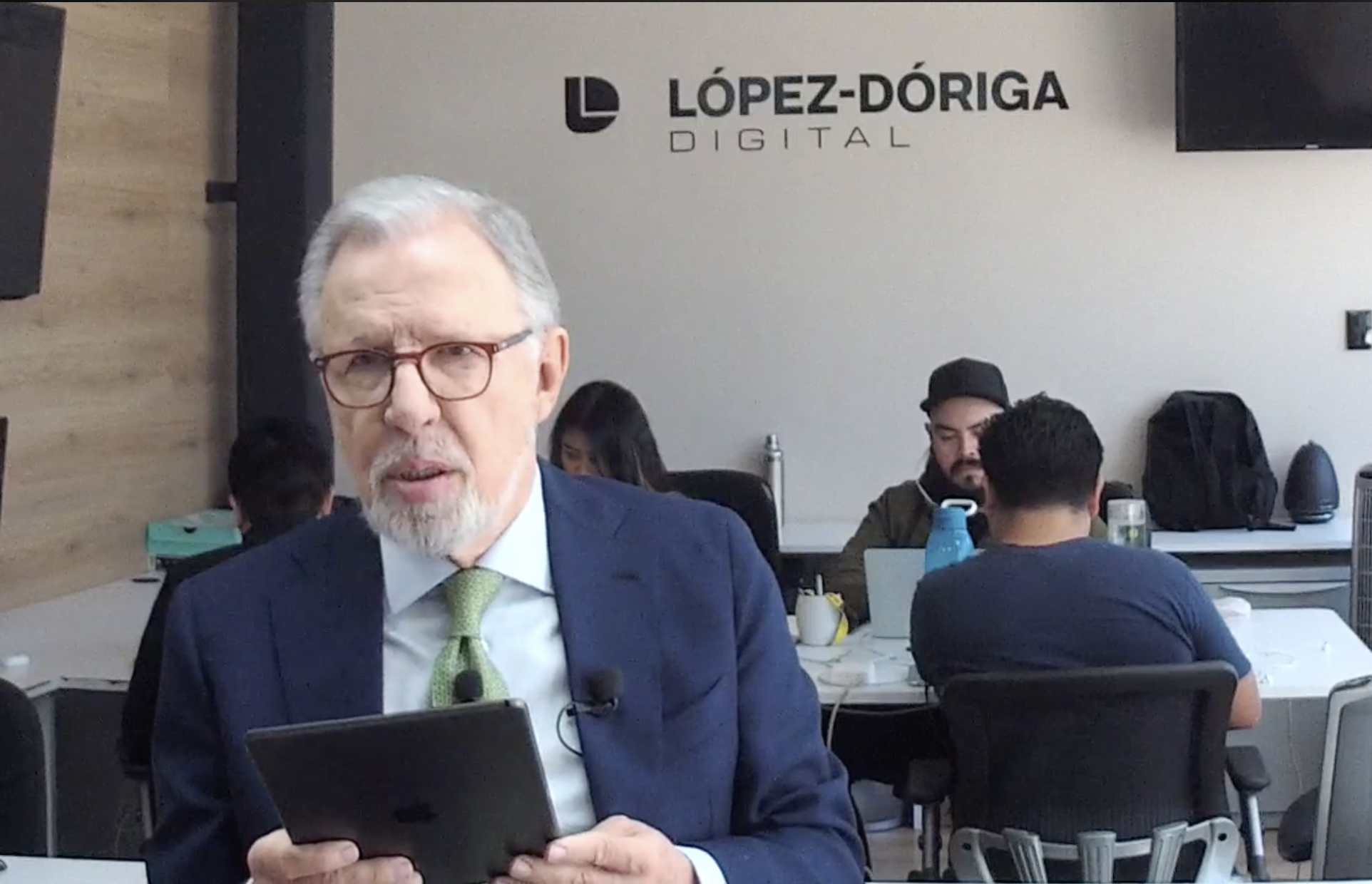 ¿Ir a la ‘mañanera’ a ‘enfrentar’ al presidente? (En Vivo)