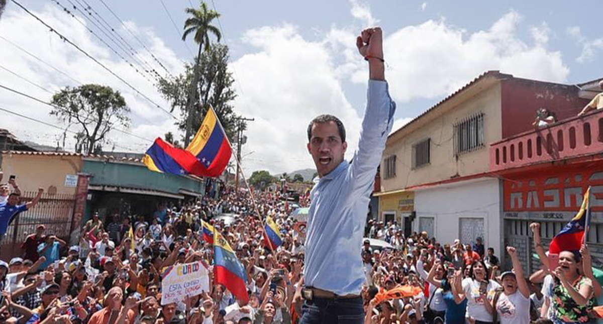 Juan Guaidó llama a retomar las calles a su regreso a Venezuela