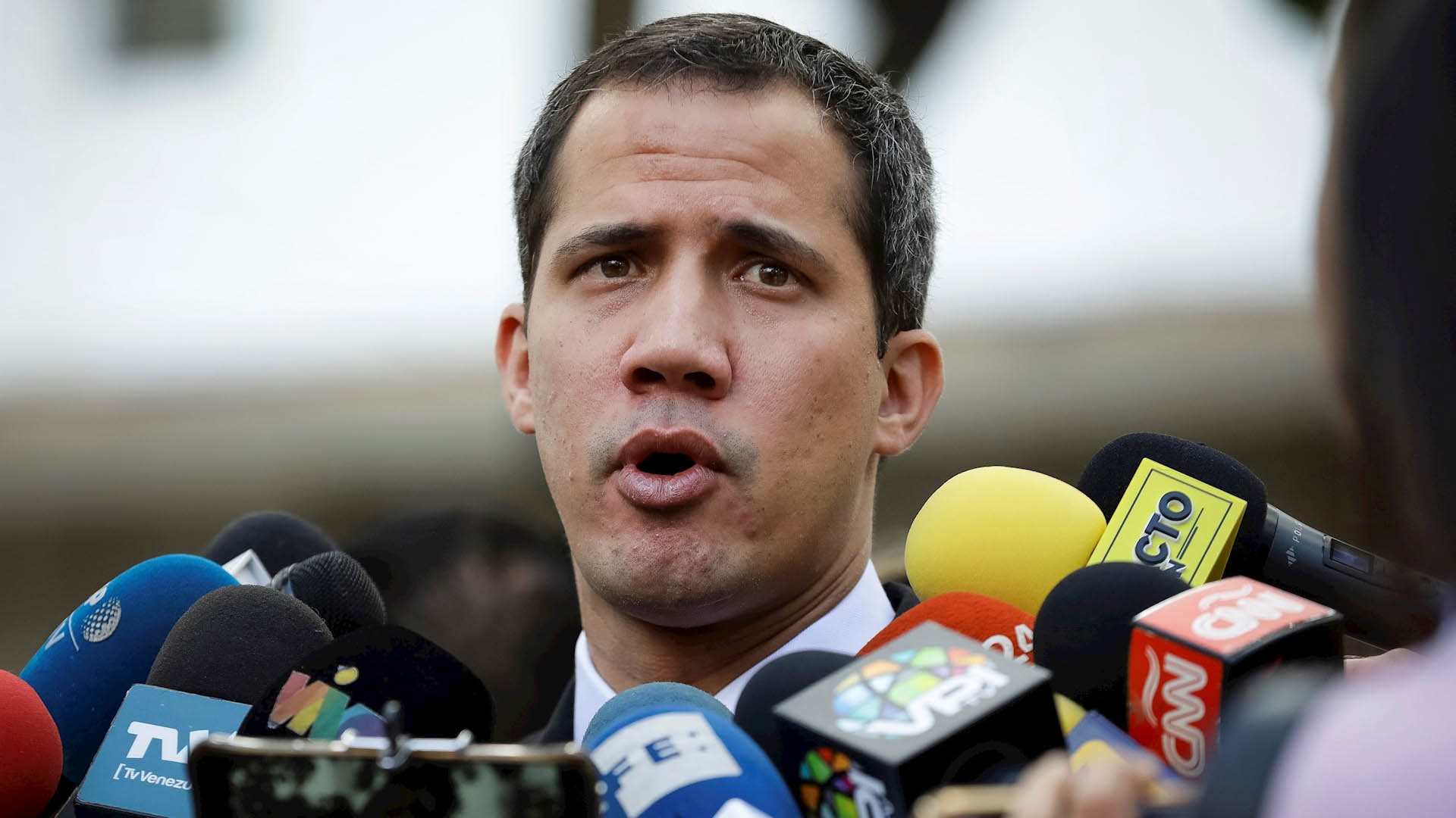 Cabello asegura que tío de Guaidó fue detenido por trasladar explosivos en avión