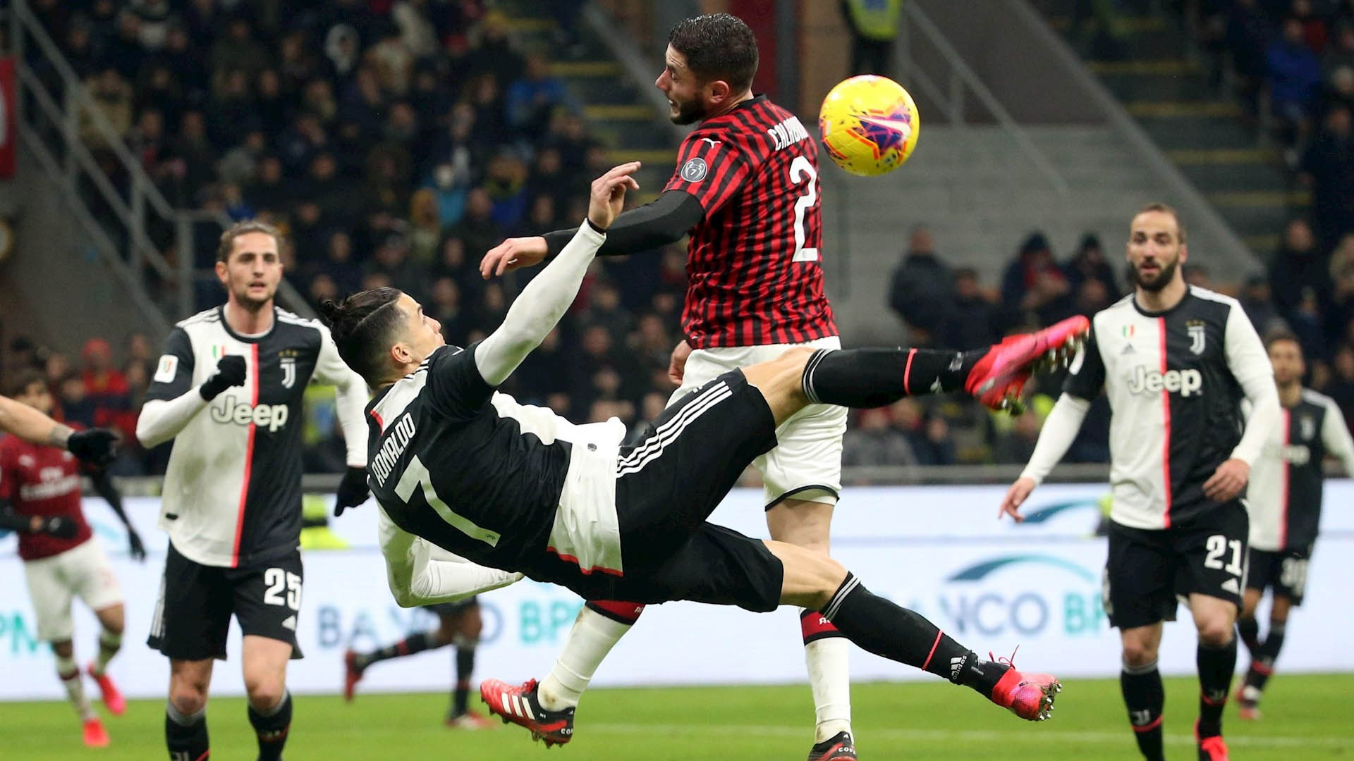 Ronaldo rescata a la Juventus ante el AC Milán en semifinal de Copa - juventus-cristiano-ronaldo-futbol-partido-ac-milan