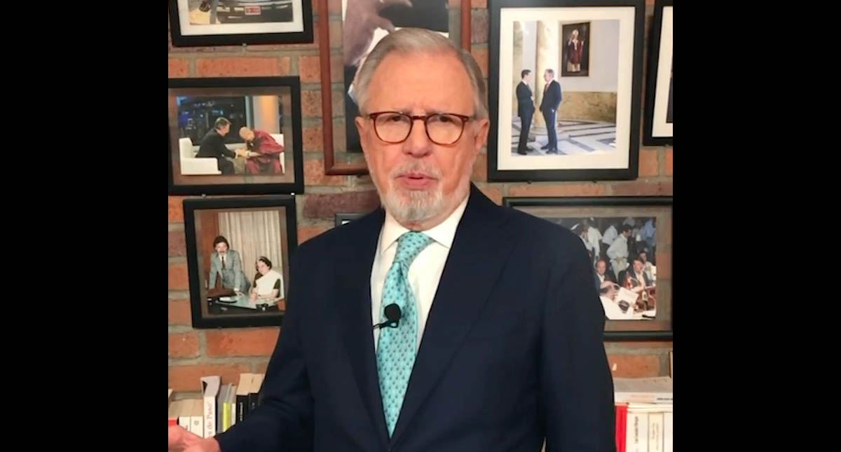 ¡Las noticias! Encapuchados recuperan violentamente la Prepa 8