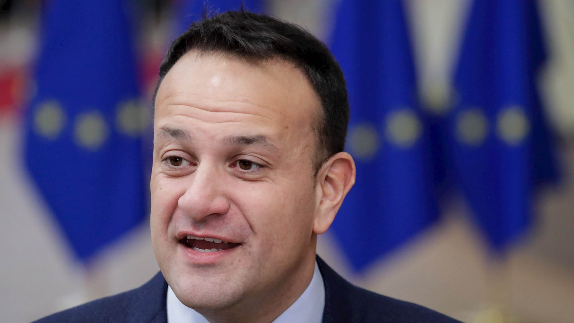 Dimite el primer ministro de Irlanda tras bloqueo para formar gobierno