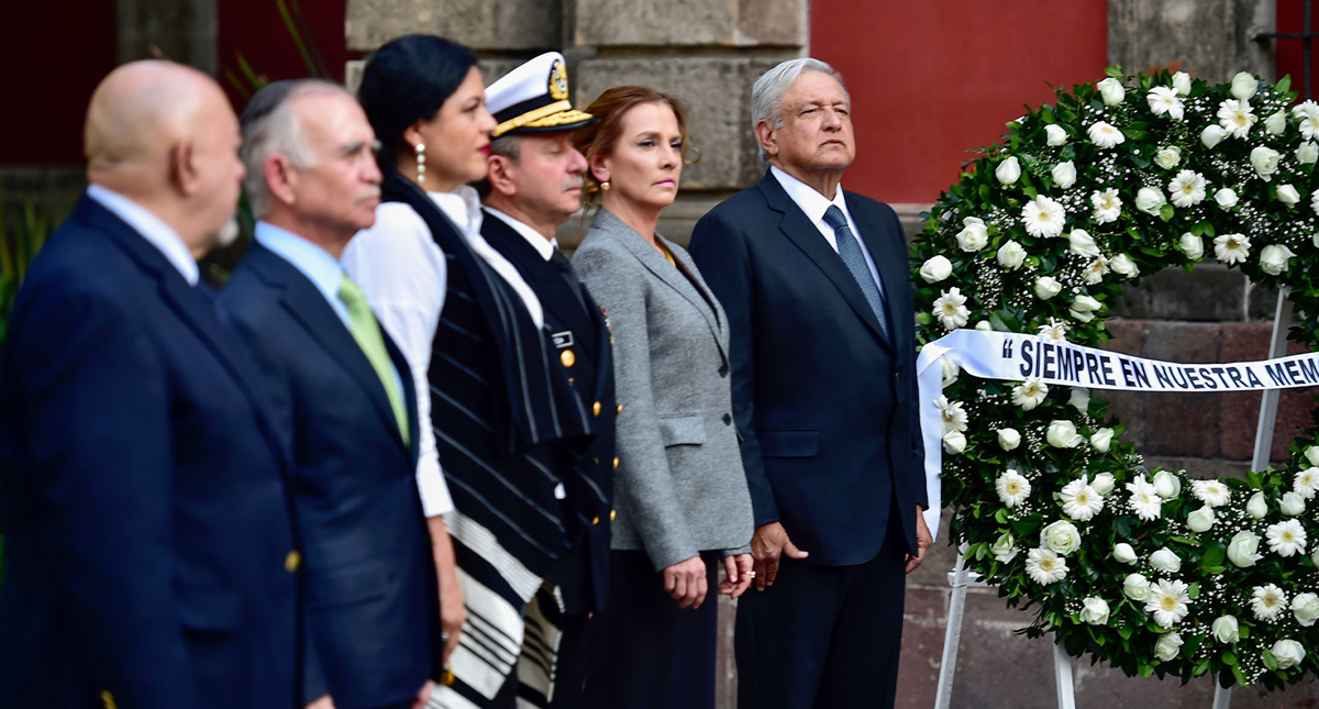 López Obrador pide mantener la ‘memoria histórica’ de México