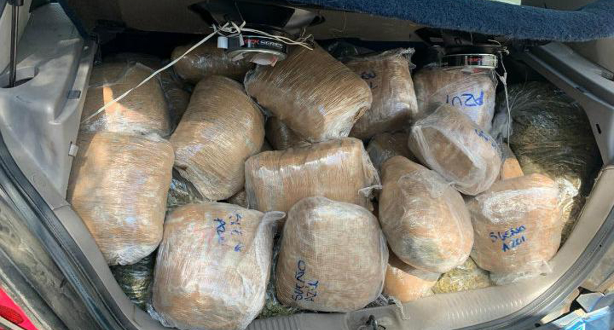 Decomisan en Tepito más de 100 kilos de mariguana y detienen a cuatro