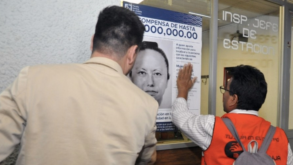 Coloca FGJ carteles para buscar a mujer que secuestró a Fátima