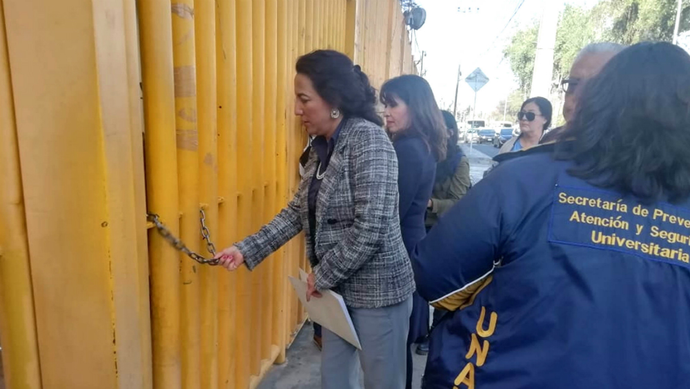 Paristas de Prepa 9 se niegan a recibir a autoridades de la UNAM