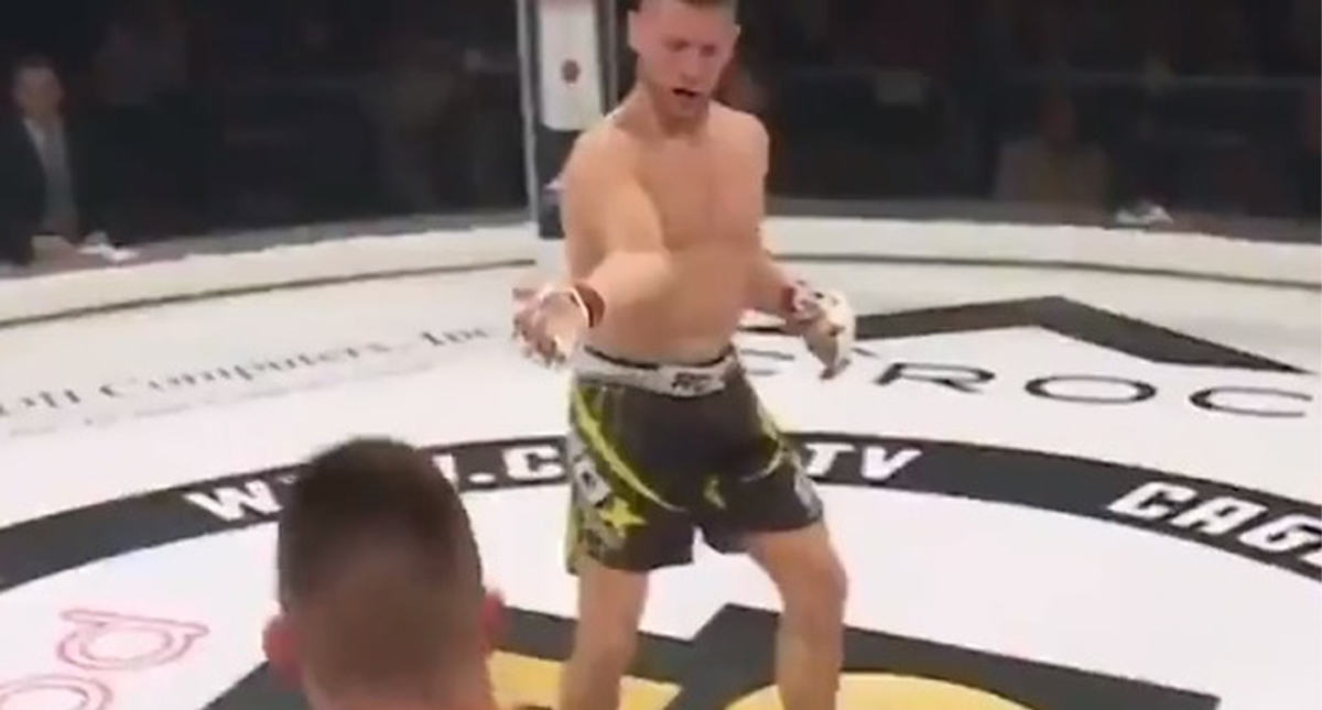 #Video Peleador de MMA continúa peleando con brazo roto