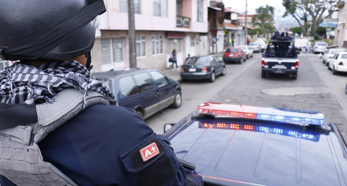 Muere policía herido en captura de ‘El vocho’ en Uruapan