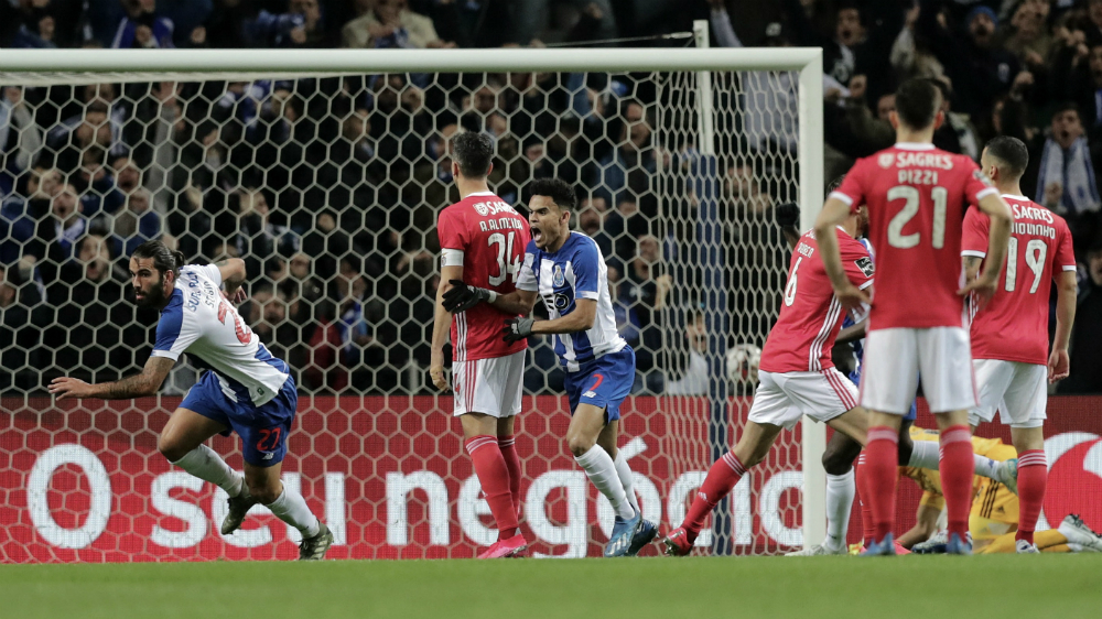 Porto y ‘Tecatito’ consiguen triunfo de oro ante el Benfica