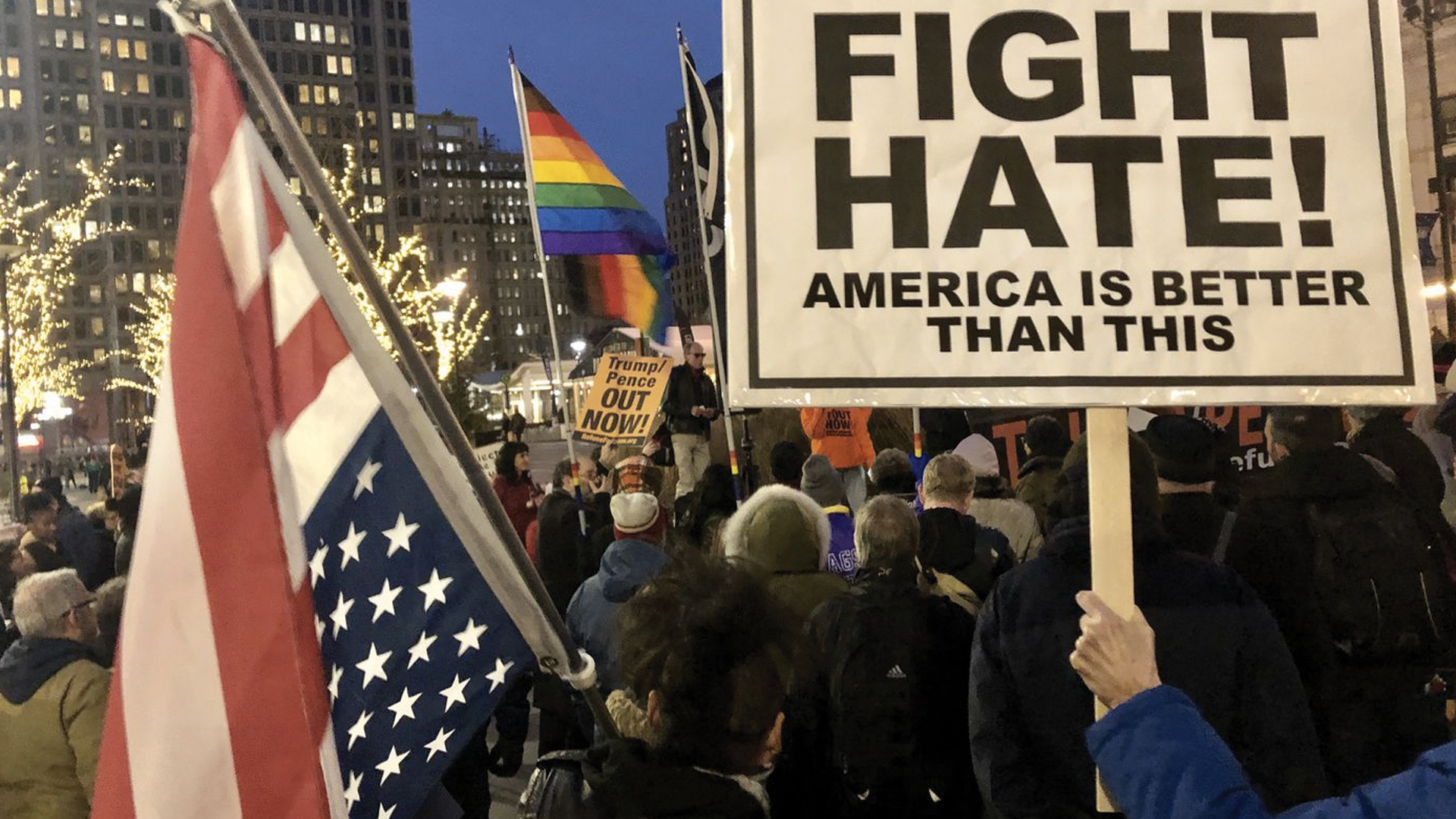 Protestan en Filadelfia por exoneración de Trump