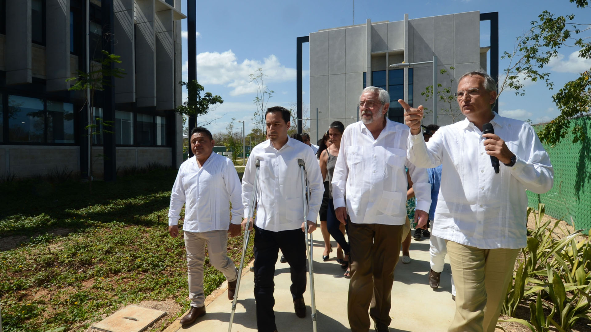 UNAM inaugura en Mérida unidad de estudios superiores