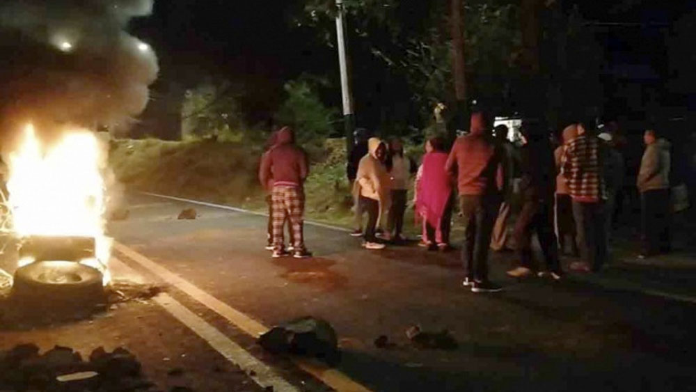 Rescatan de linchamiento a presunto delincuente en Milpa Alta