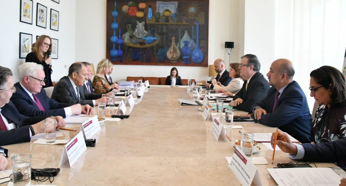 México y Rusia celebran 130 años de relación bilateral con impulso a sus economías - reunion-entre-diplomaticos-rusos-y-mexicanos