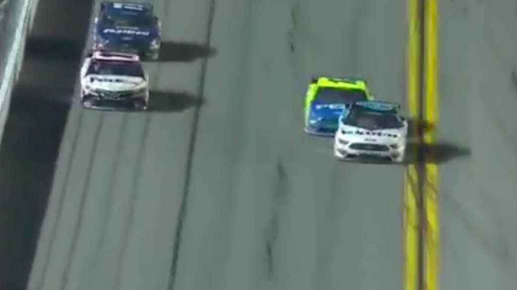 #Video Ryan Newman hospitalizado tras fuerte accidente en Daytona 500 #Video Ryan Newman hospitalizado tras fuerte accidente en Daytona 500