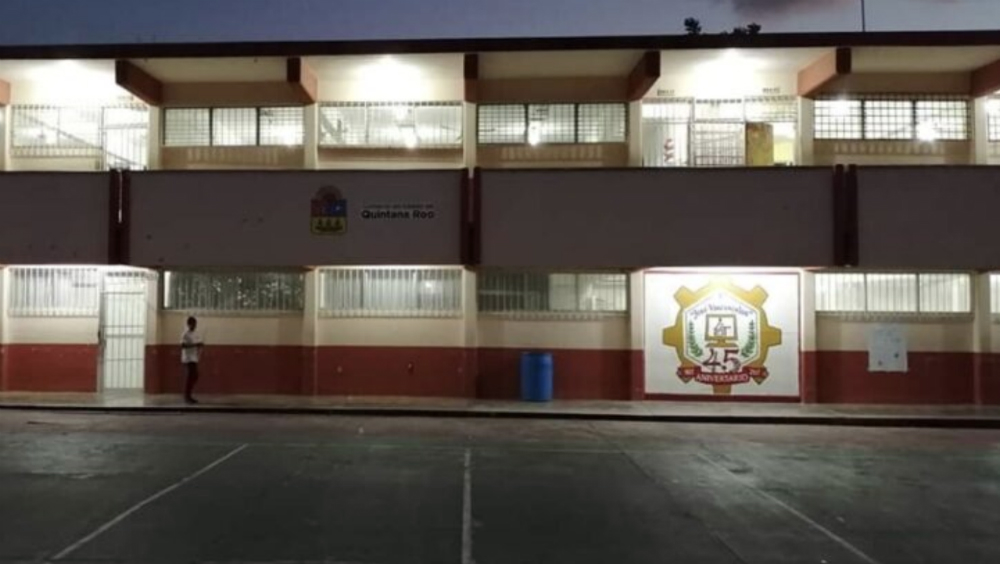 En Cozumel, autoridades hallan cartucho a estudiante de secundaria