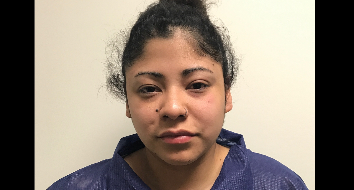 Detienen a hija de exsecretario de Inteligencia de EE.UU. por apuñalar a un sujeto