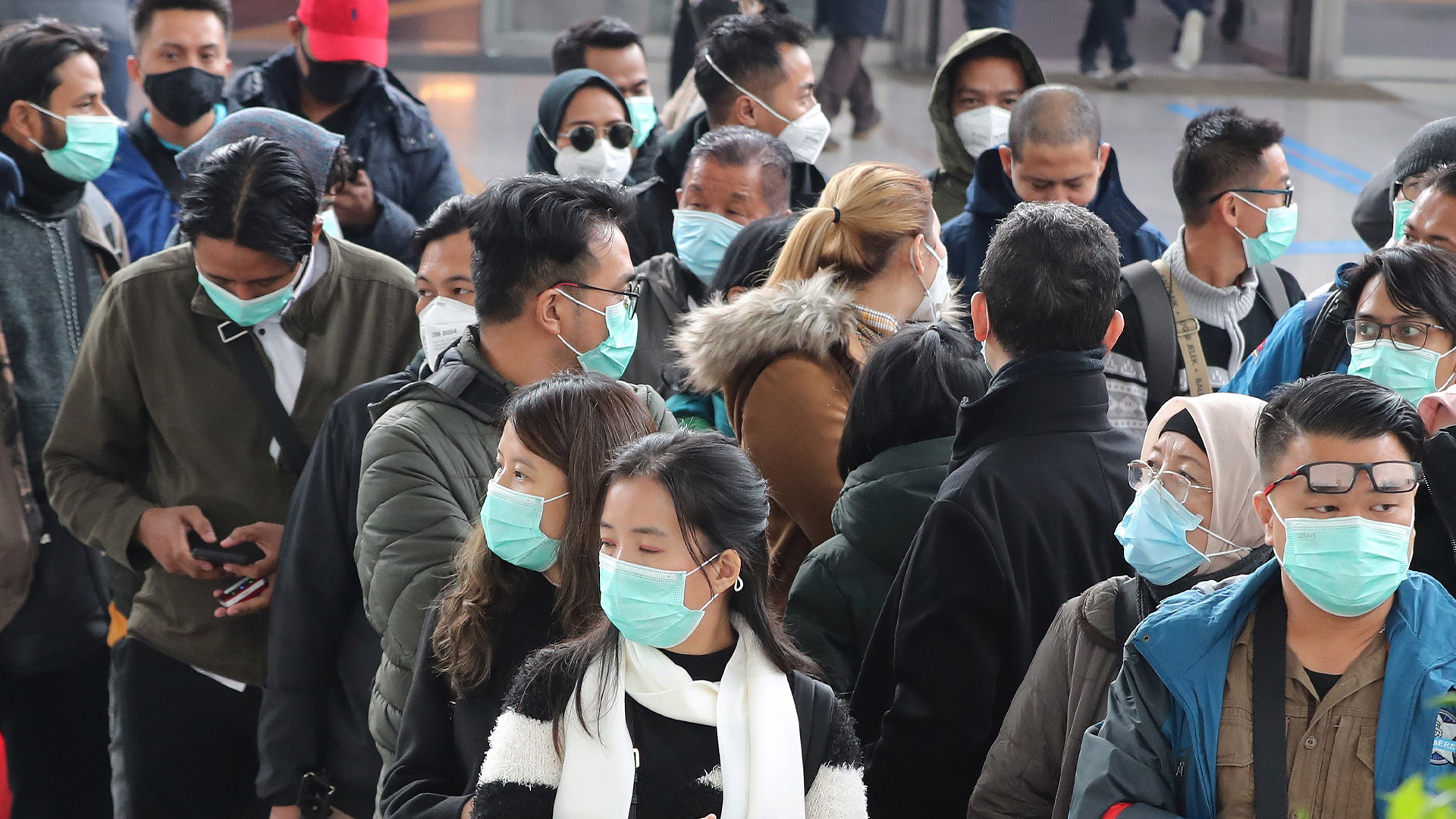 Corea del Sur suma 893 casos de coronavirus y planea cuarentena estricta