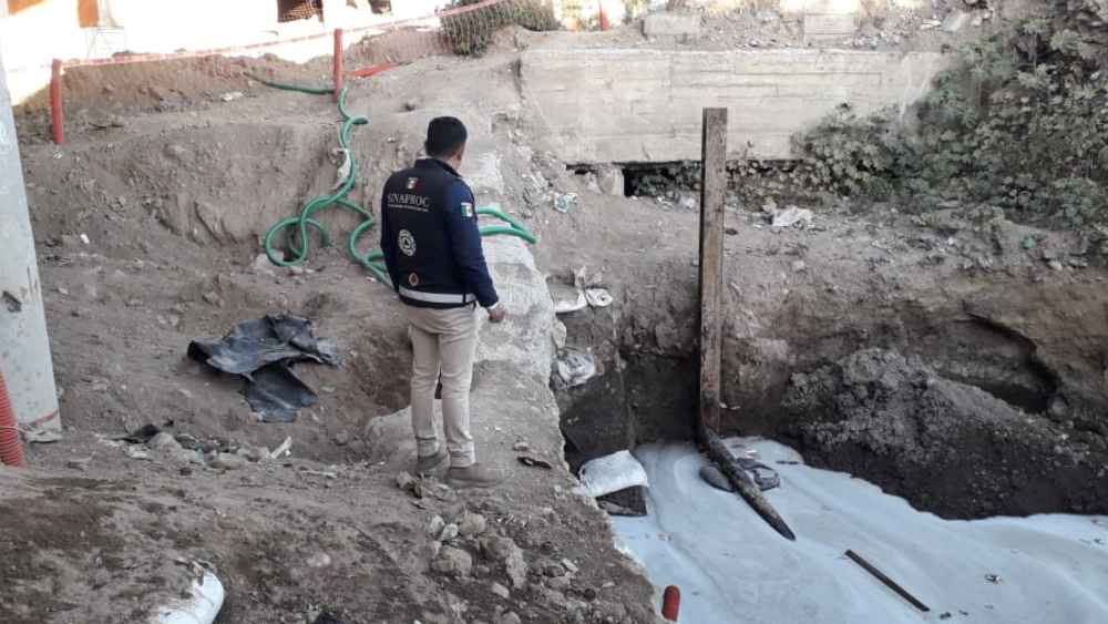 Localizan tractocamión conectado a toma clandestina en la GAM