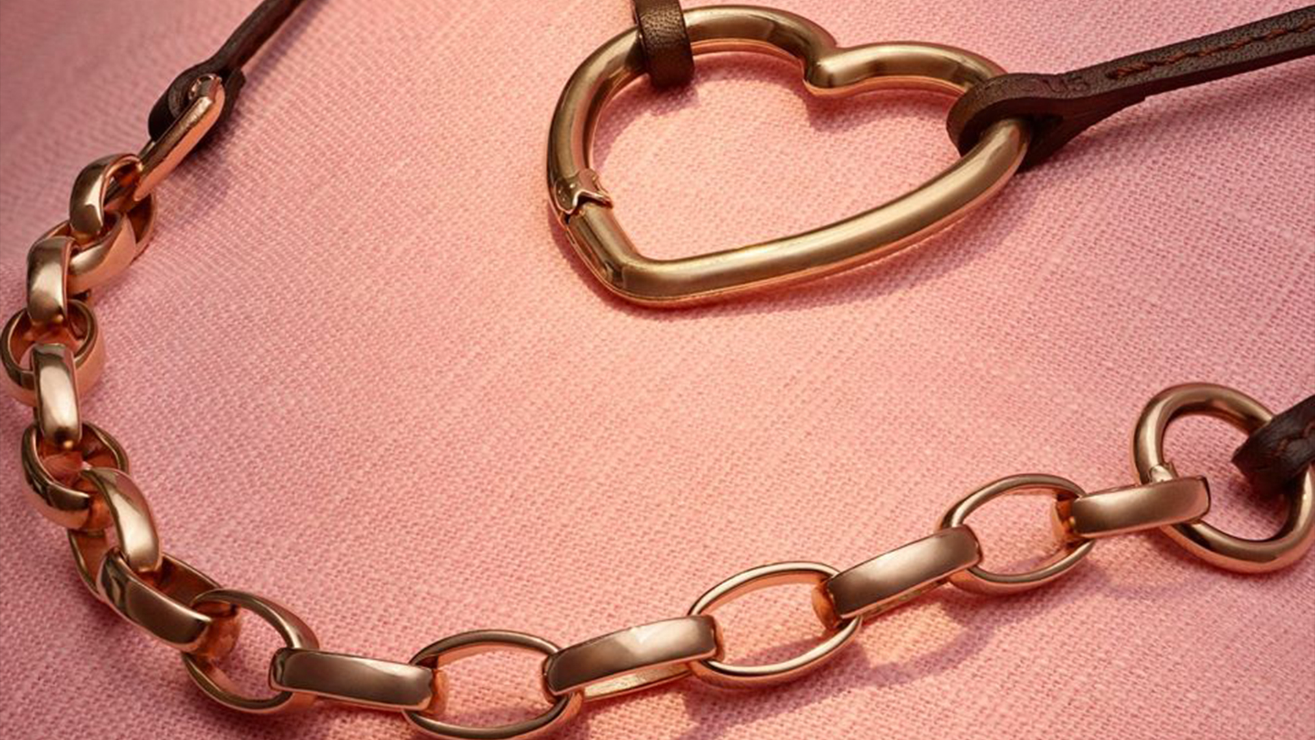 La Audiencia Nacional de España archiva denuncia contra Tous