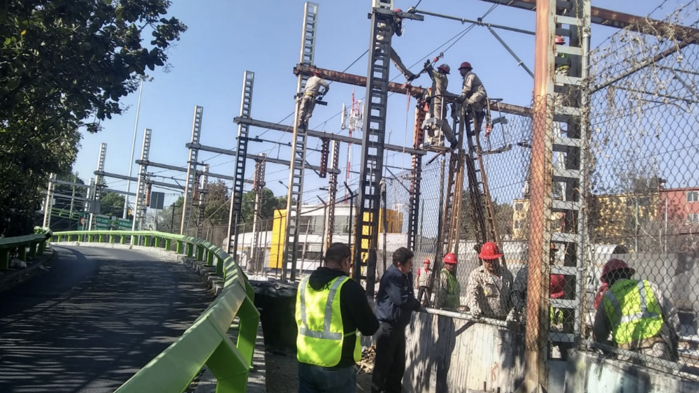 Reanudan servicio de Tren Ligero tras falla