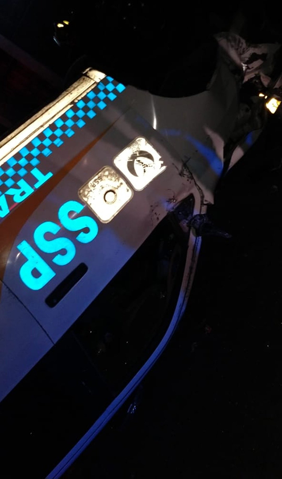 Patrulla vuelca en el Centro Histórico de la Ciudad de México - volcadura-de-patrulla