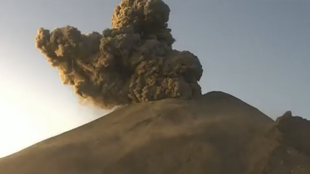 Actividad en el volcán Popocatépetl podría generar caída de ceniza en la Ciudad de México