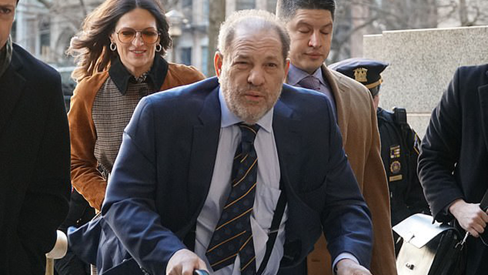 Fiscal califica a Harvey Weinstein como un ‘violador abusador’