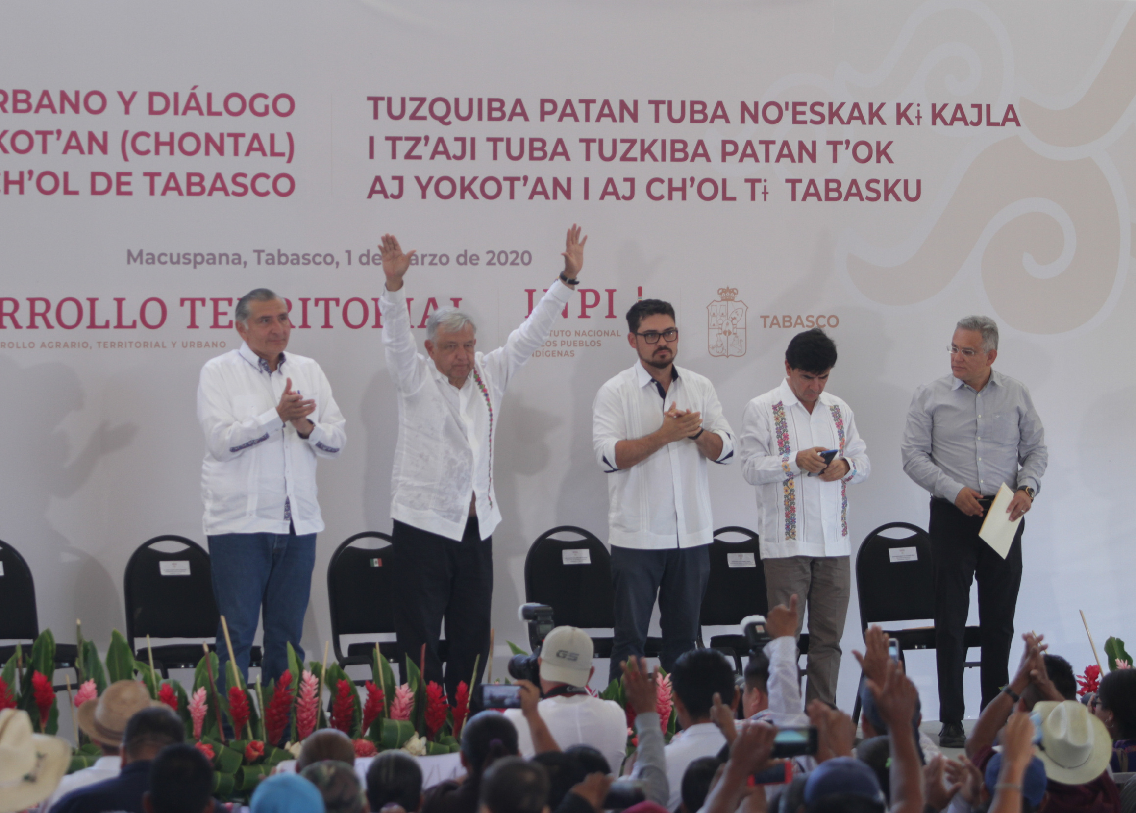 ‘La mentira es del demonio, es reaccionaria y conservadora’; AMLO molesto ante reclamos en Tabasco