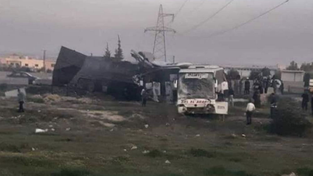 Al menos 30 muertos en accidente entre camión y autobús en Siria