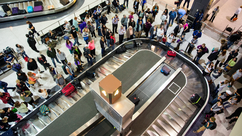 Grupo de ‘spring breakers’ dio positivo por COVID-19 tras viaje a México