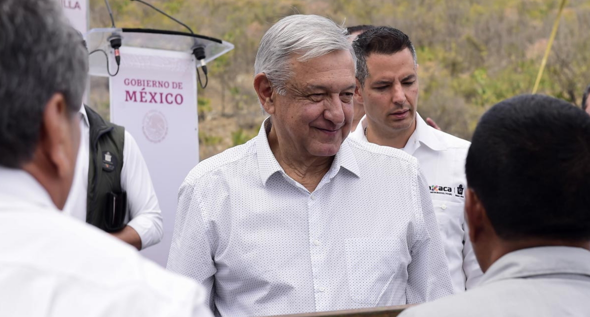 Se avizora crisis económica por COVID-19 y caída de precios de Petróleo, reconoce AMLO