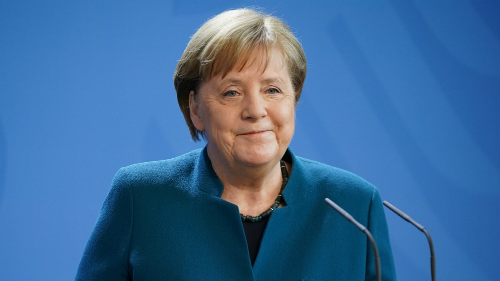 Merkel da negativo de nuevo en test de COVID-19, pero sigue en cuarentena