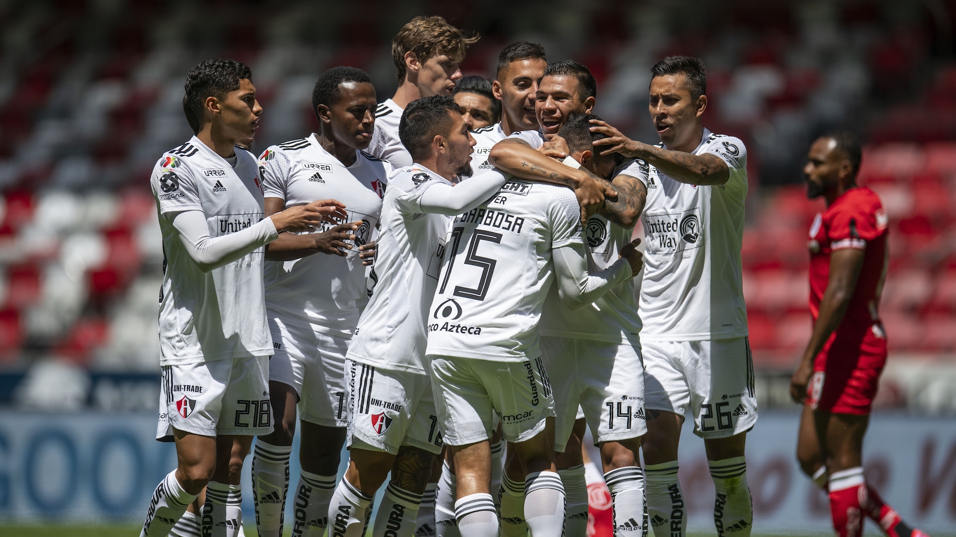 El colombiano Cuero decide victoria del Atlas que sale de su crisis