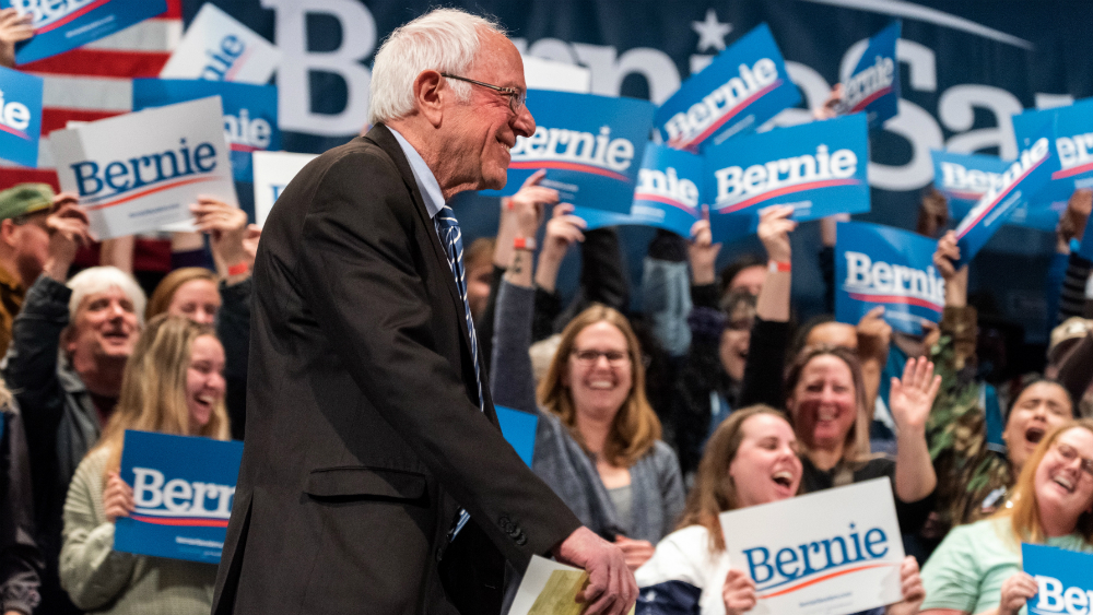 Bernie Sanders reevalúa su campaña ante la creciente ventaja de Biden