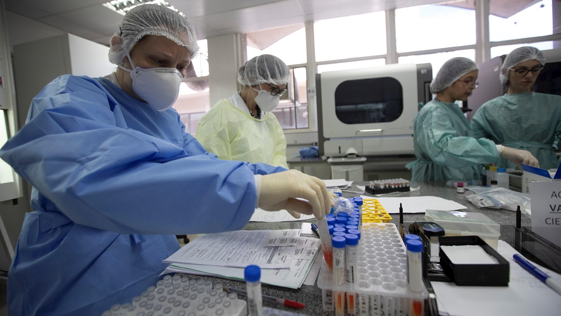 Brasil pide a India suministro continuo de insumos para lucha contra COVID-19