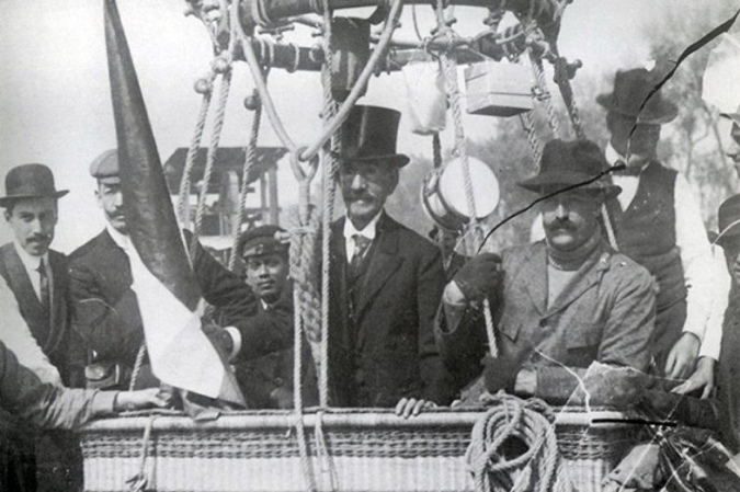 La conquista del aire por los mexicanos - c