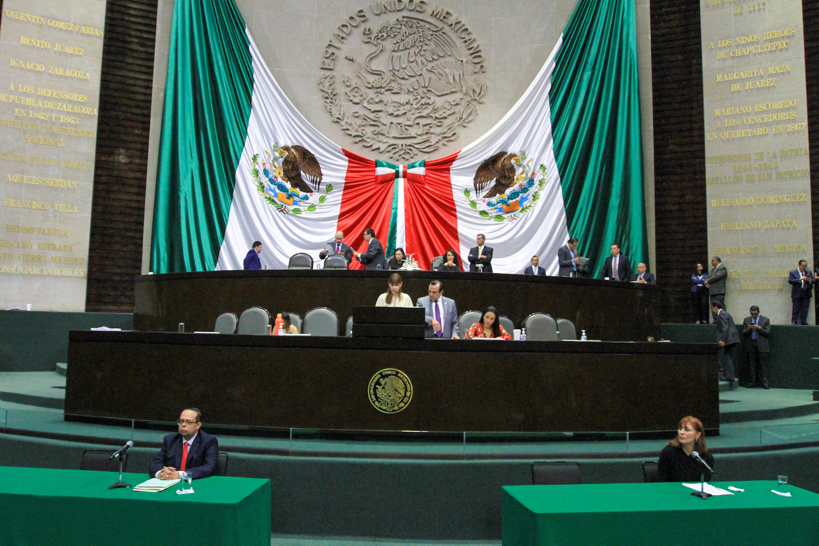 Diputados aprueban juicio político contra Rosario Robles