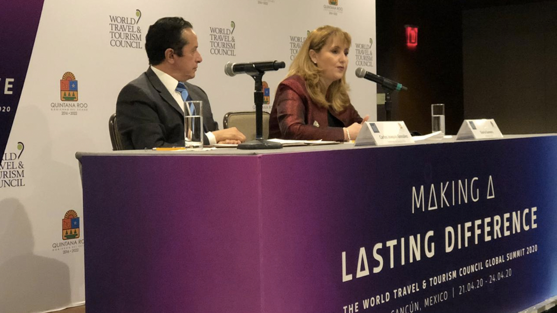 COVID-19 aplaza cumbre de Viajes y turismo en Cancún