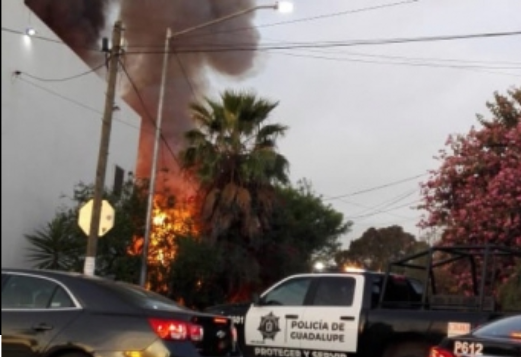 Un muerto tras incendio de vivienda en Monterrey