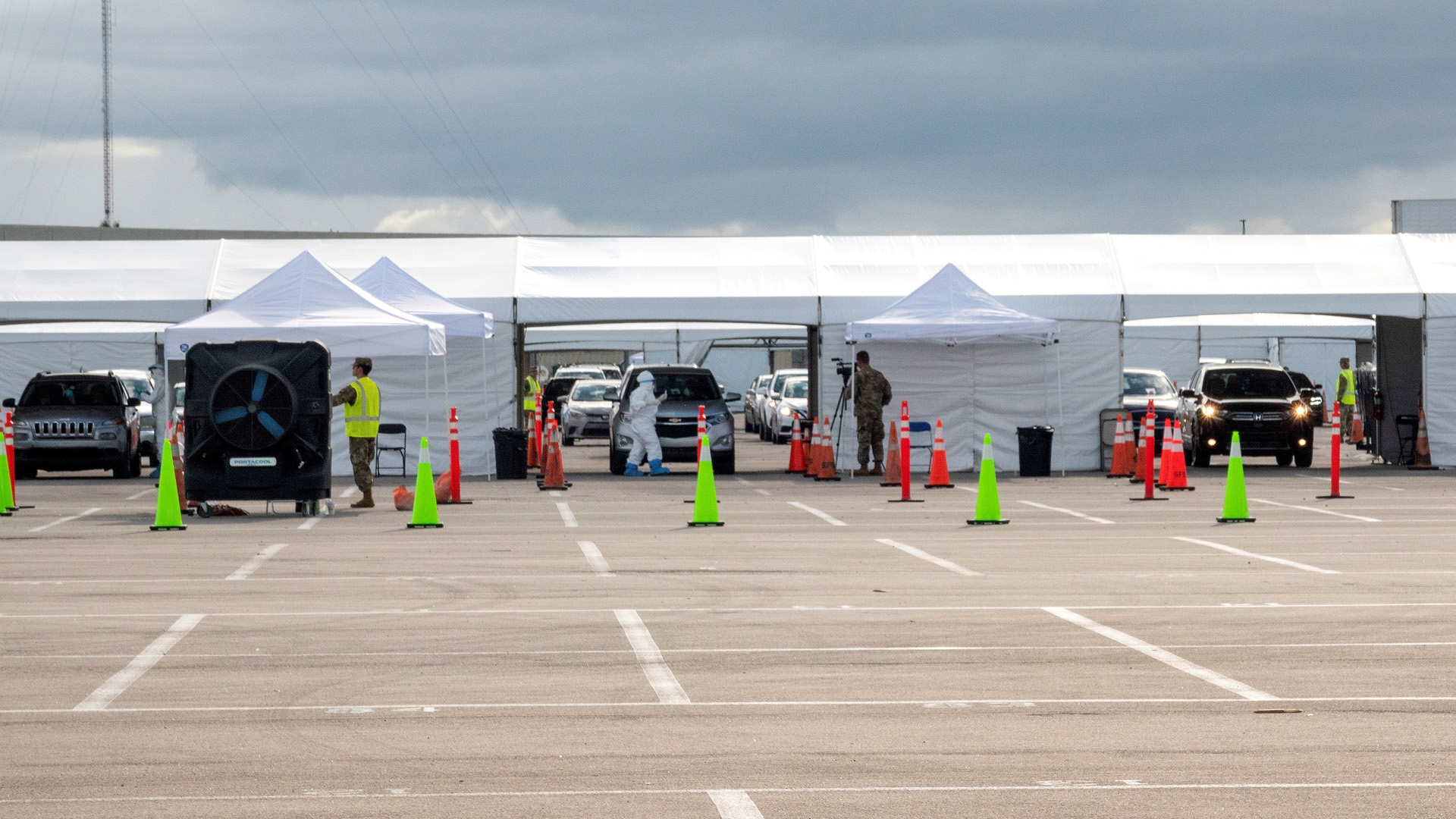 Contagios de COVID-19 en Florida aumentan tras ‘huida’ de personas de NY