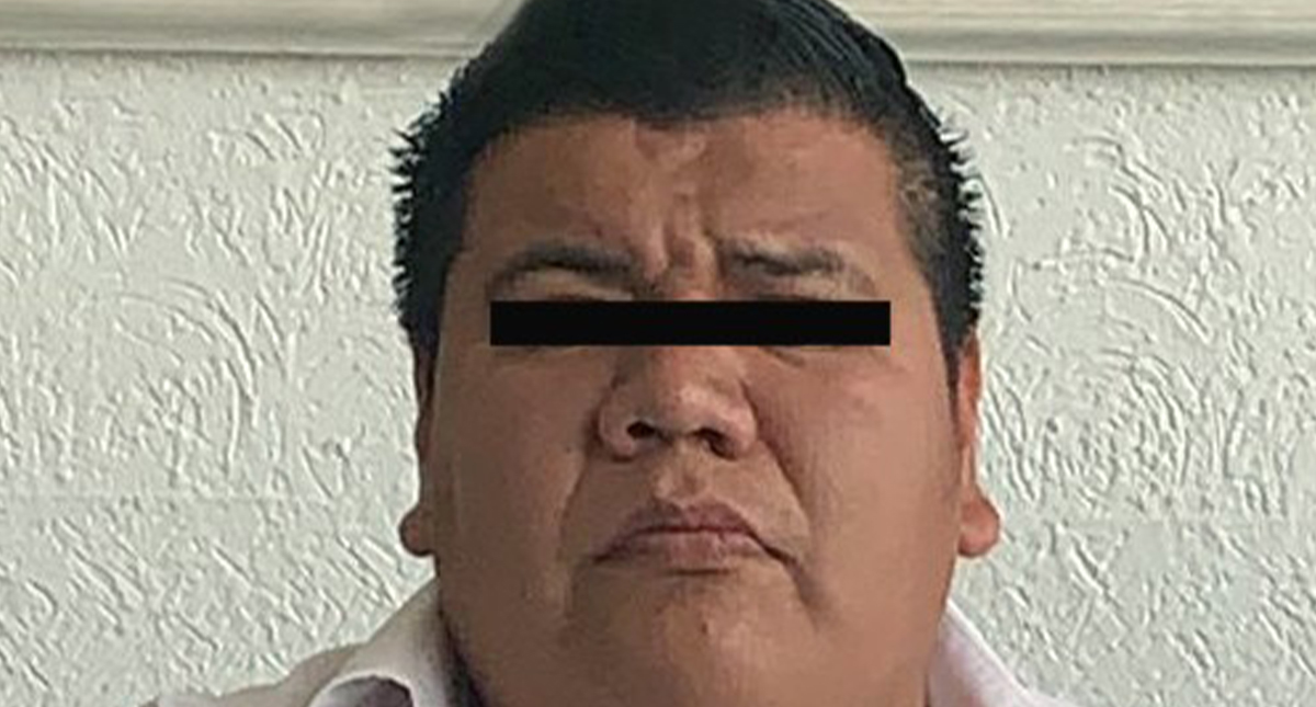 Detienen a chofer en Ecatepec que intentó secuestrar a joven Detienen a chofer en Ecatepec que intentó secuestrar a joven