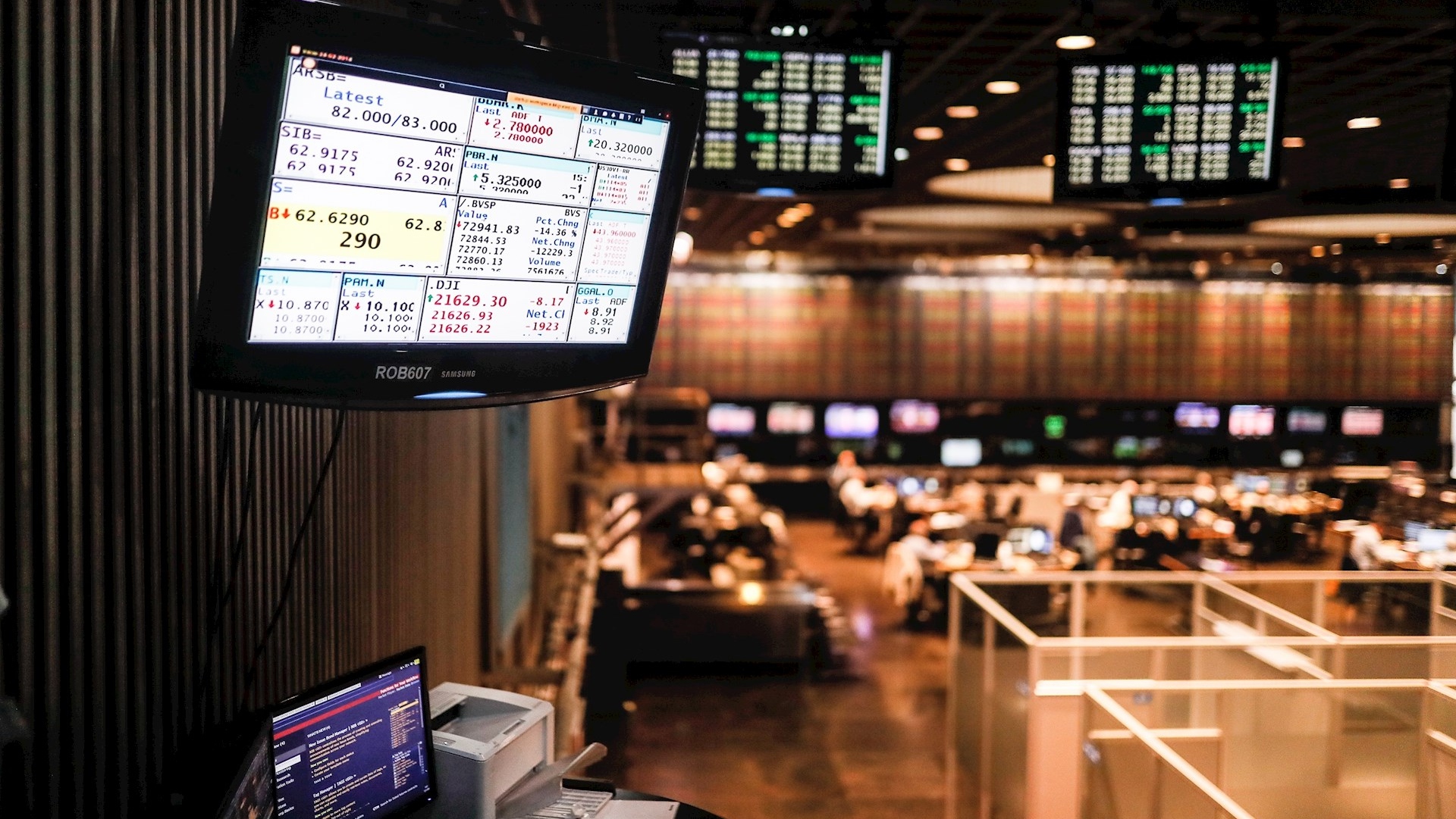 Bolsa de Buenos Aires se desploma en apertura ante COVID-19 Bolsa de Buenos Aires se desploma en apertura ante COVID-19