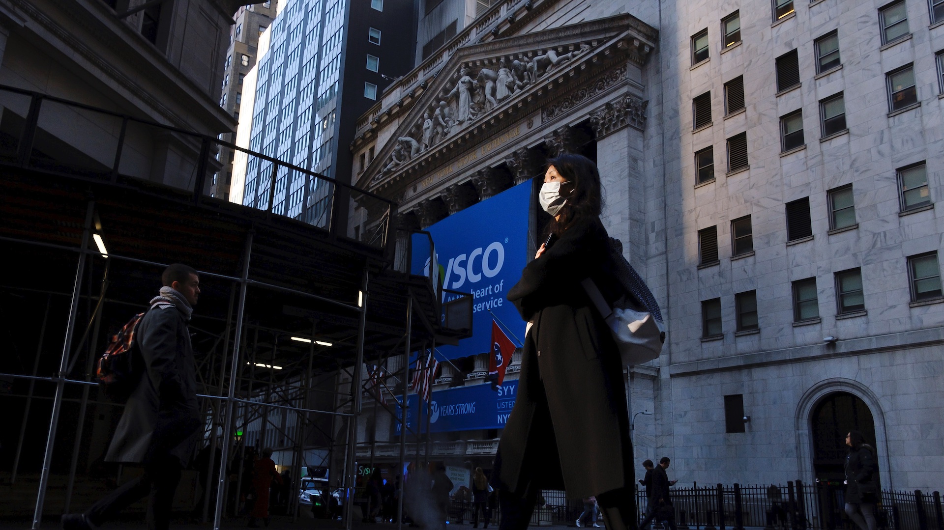 Coronavirus lastrará economía global “por algún tiempo”, asegura la Fed