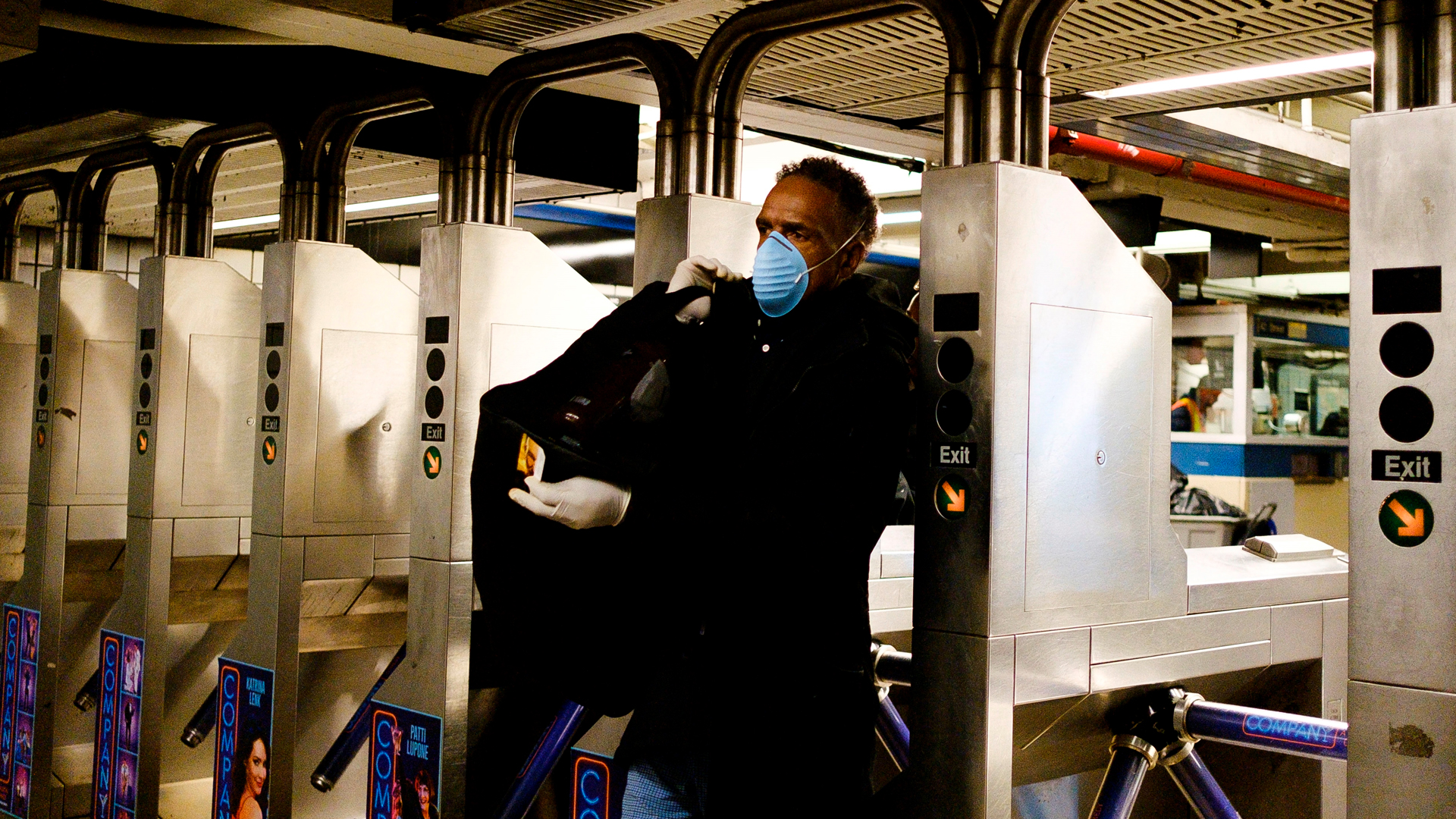 Mike Pence admite que no hay suficientes pruebas de COVID-19 en EE.UU.