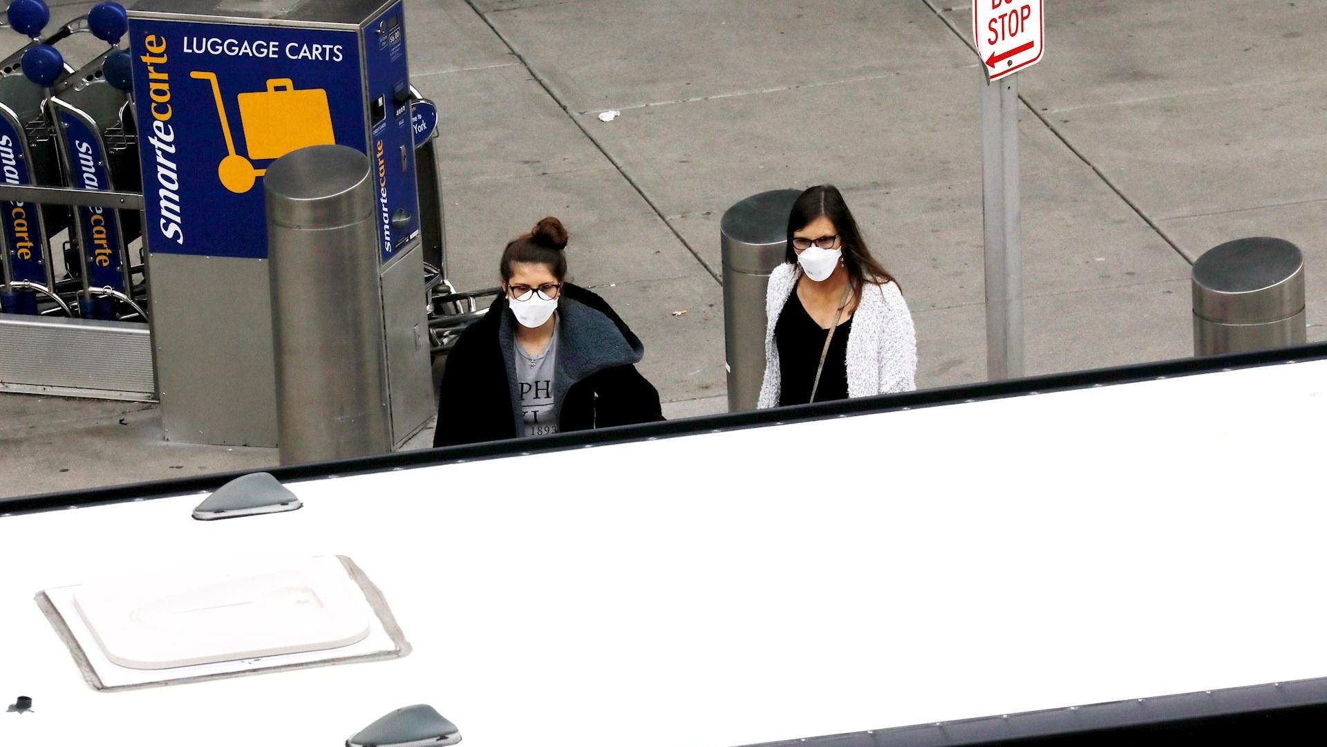 EE.UU. restringirá viajes a Reino Unido e Irlanda por COVID-19 EE.UU. restringirá viajes a Reino Unido e Irlanda por COVID-19