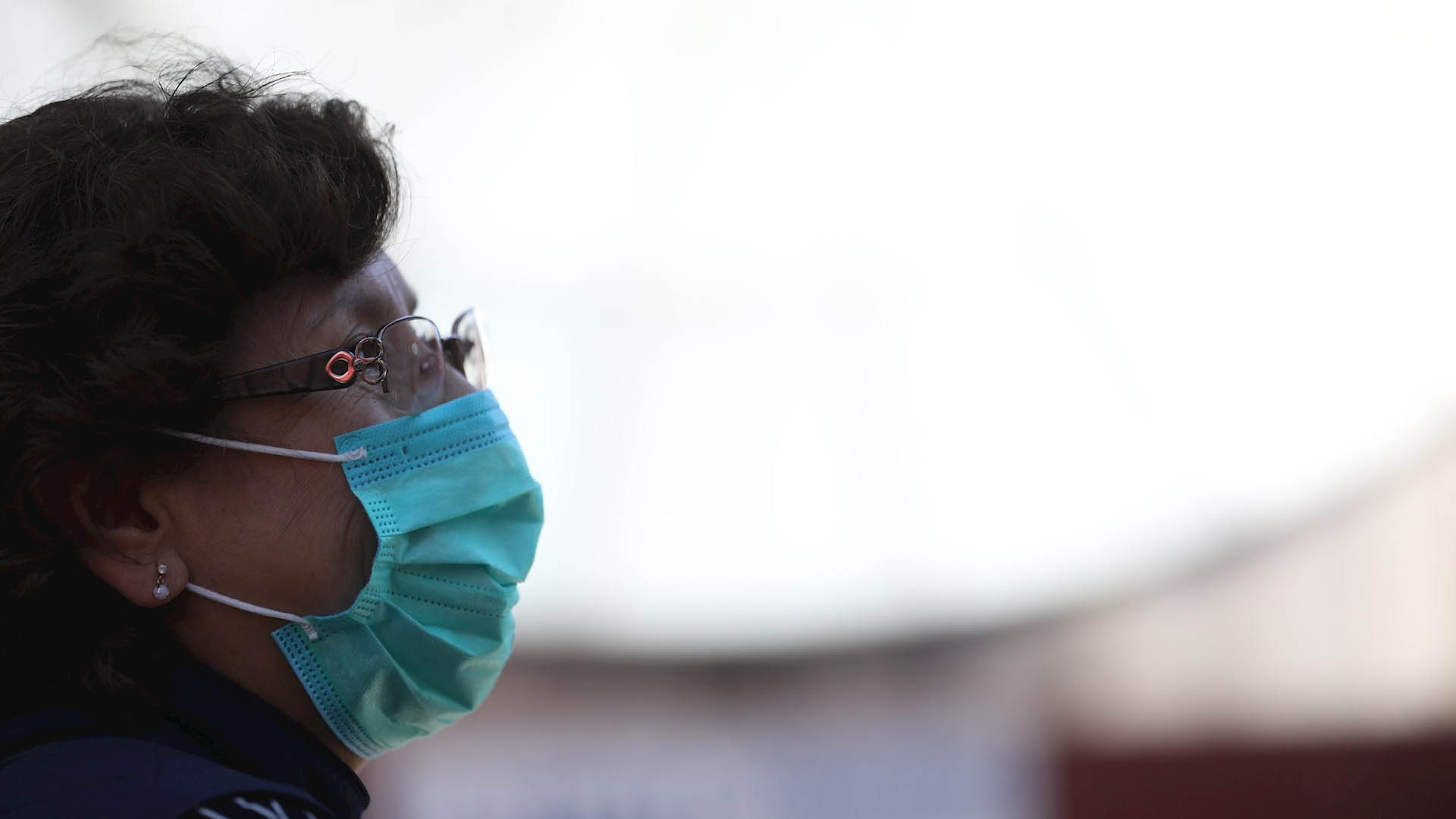 Bajo número de casos de COVID-19 en México genera preocupación en torno a pruebas, según Bloomberg